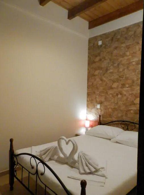 Agora Apartments Ground Floor 키사모스 외부 사진