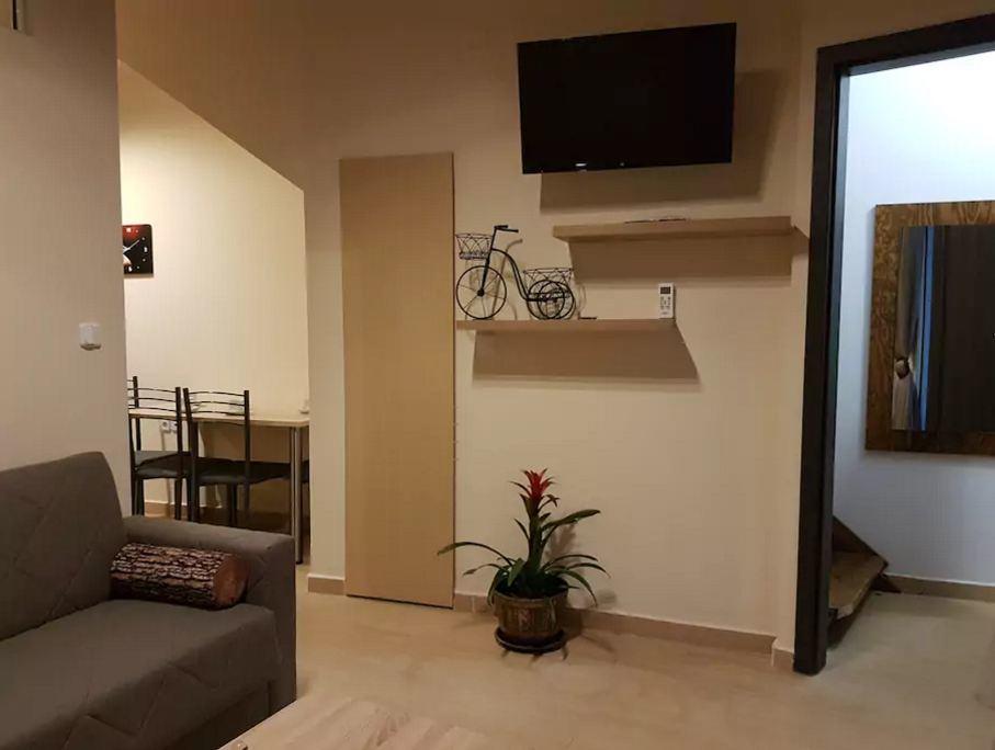 Agora Apartments Ground Floor 키사모스 외부 사진