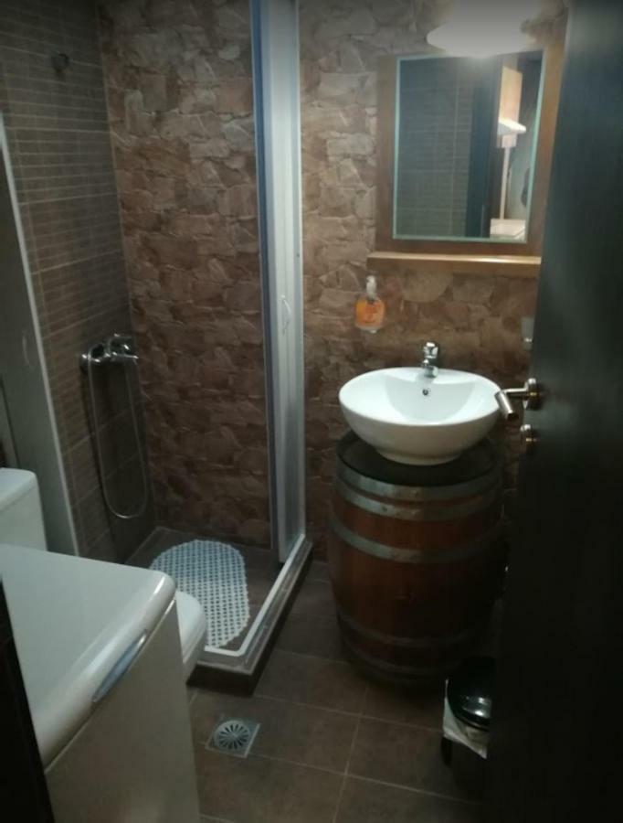 Agora Apartments Ground Floor 키사모스 외부 사진